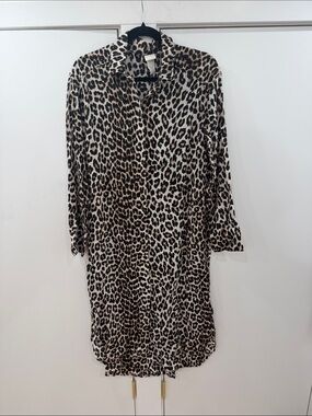 H&M Leopard Print Long Sleeve button down Shirt Dress in Brown, Black, and Cream
